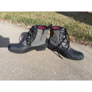 Duck Boots Woman 8 M Gray Leather Quilted TWRANDEE Round Toe shoe